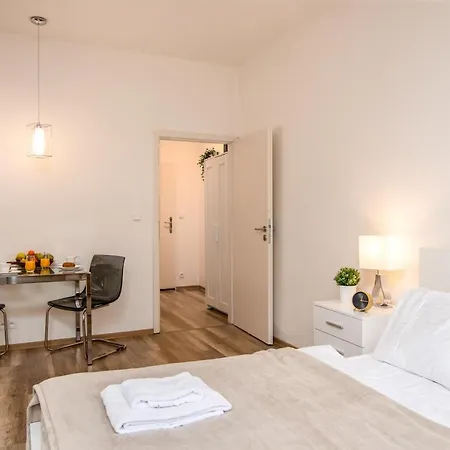 Apartment Florenc Central Lucid #93 *